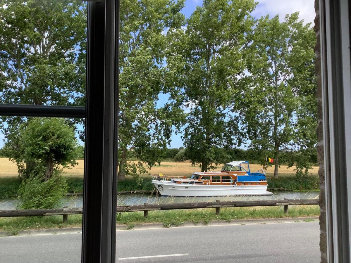 Les Berges Bourbourg Exterior foto